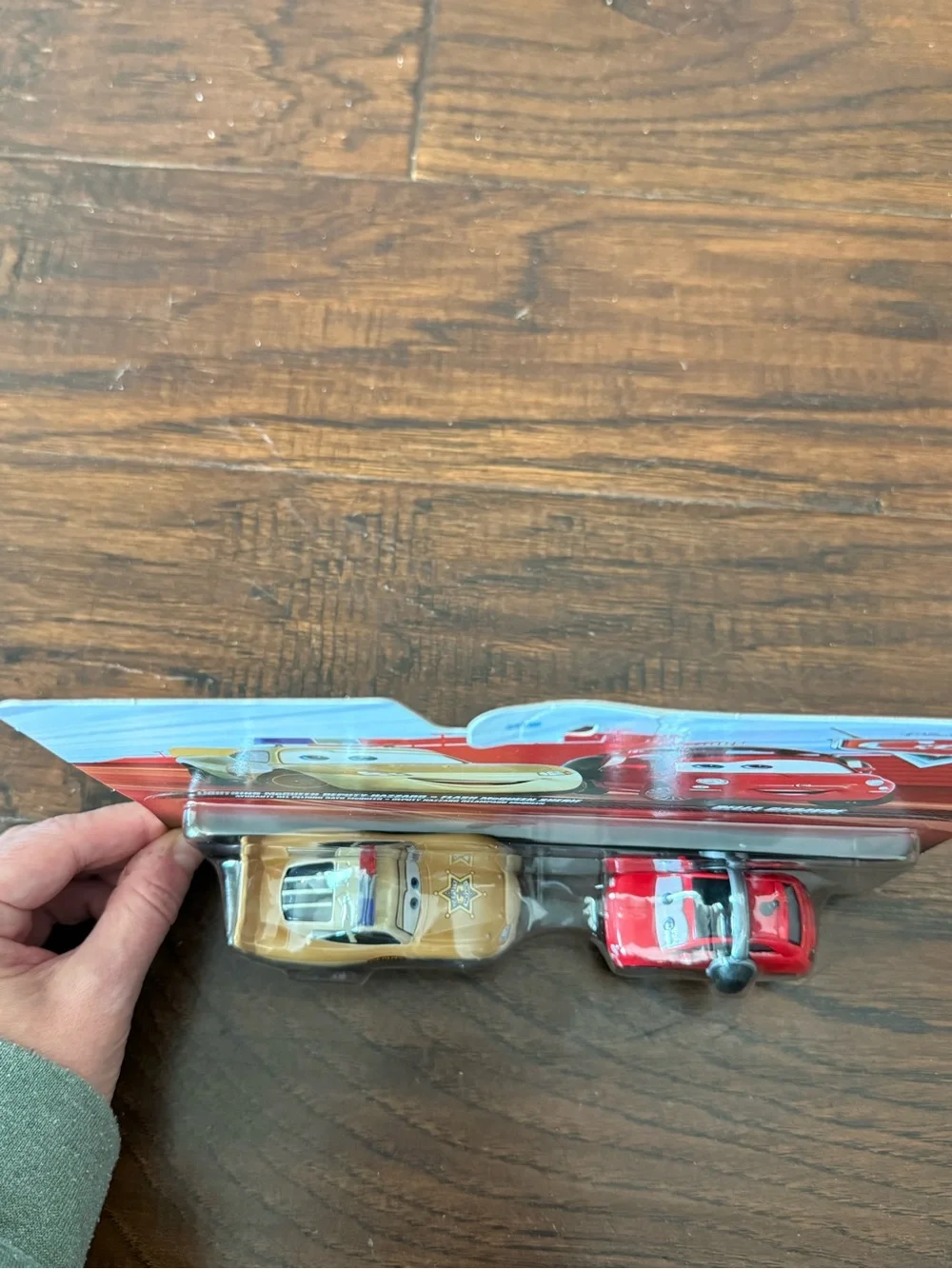 Disney Pixar Cars On The Road 2-Pack McQueen Deputy Hazzard & Bella Cadavre NIP